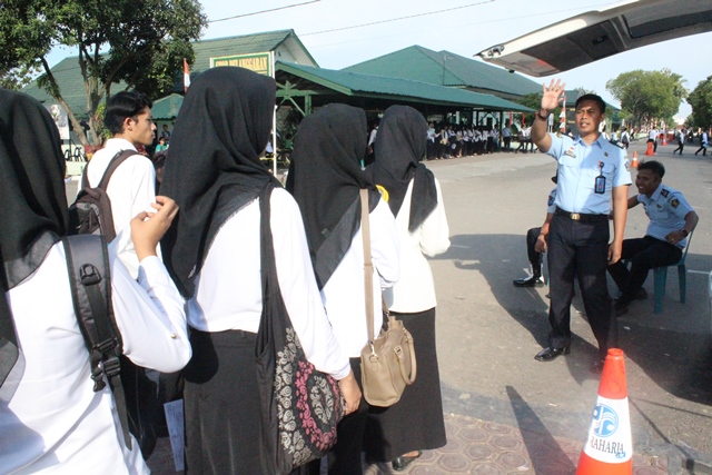 Antusiasme Hari Keempat Seleksi Administrasi CPNS Tetap Tinggi8