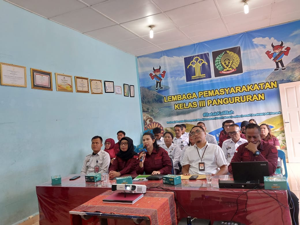 rapat evaluasi kebijakan pangururan agus24 2