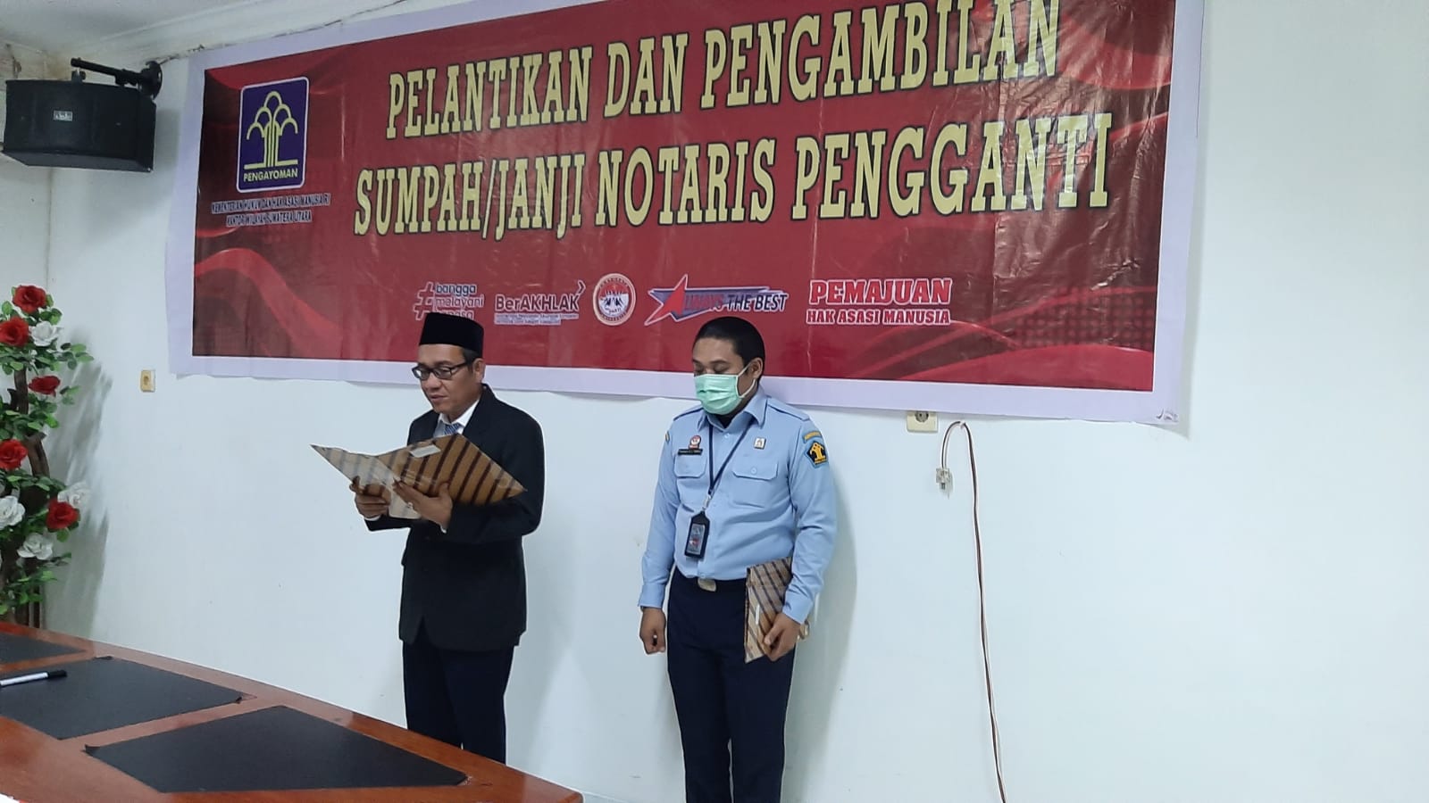 pelantikan notaris pengganti april2