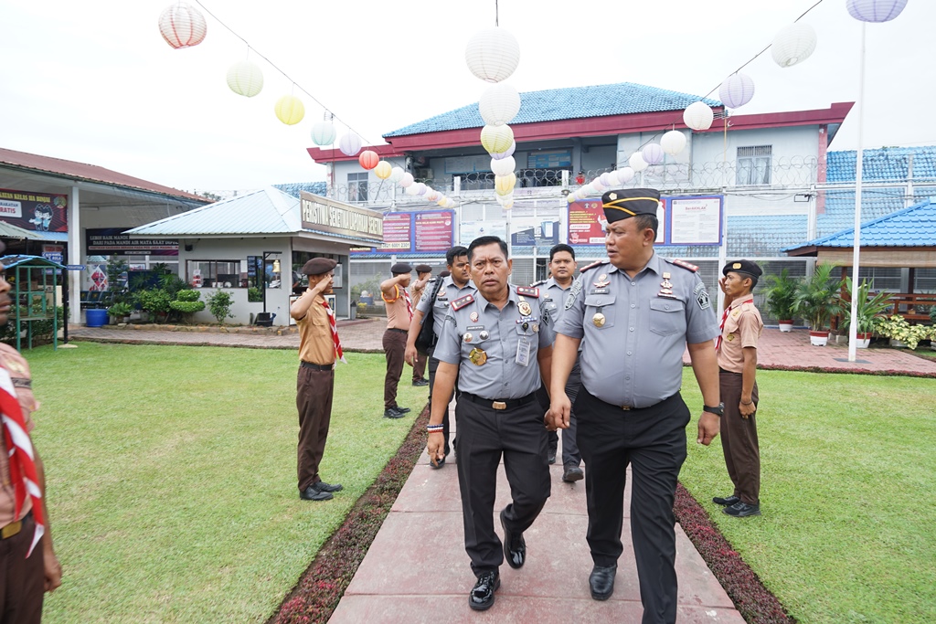 resmikan blok hunian binjai9