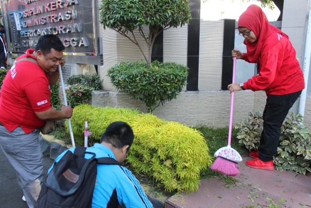 Gotong royong kebersihan8