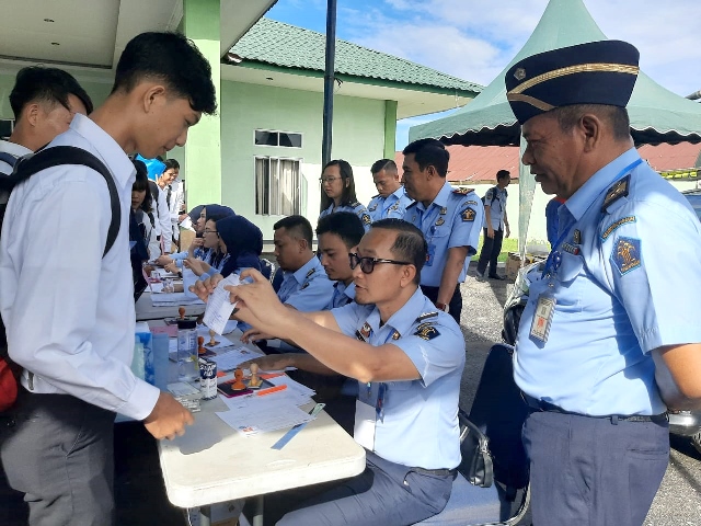 Kakanwil Monitoring Kegiatan Ukur Tinggi Badan6