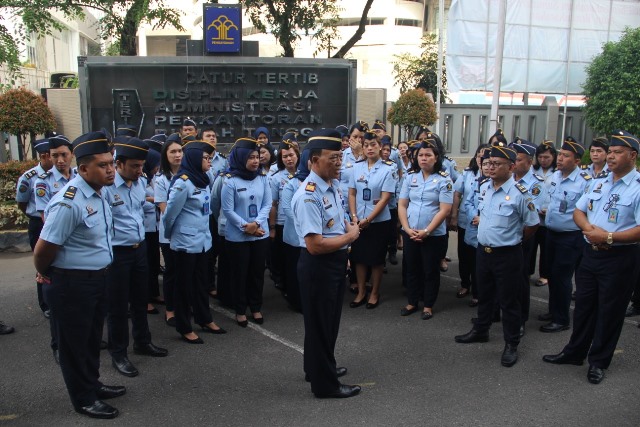 Pemeriksaan Kerapian Dan Kelengkapan Atribut5