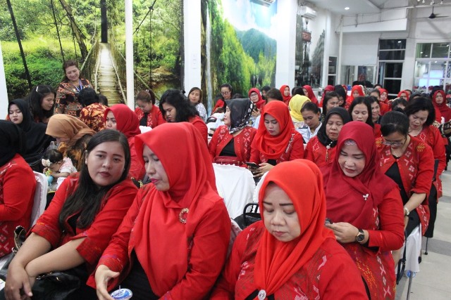 Pertemuan Rutin Sekaligus Perpisahan Ketua Paguyuban Ibu Ibu Pengayoman Medan Sekitarnya3