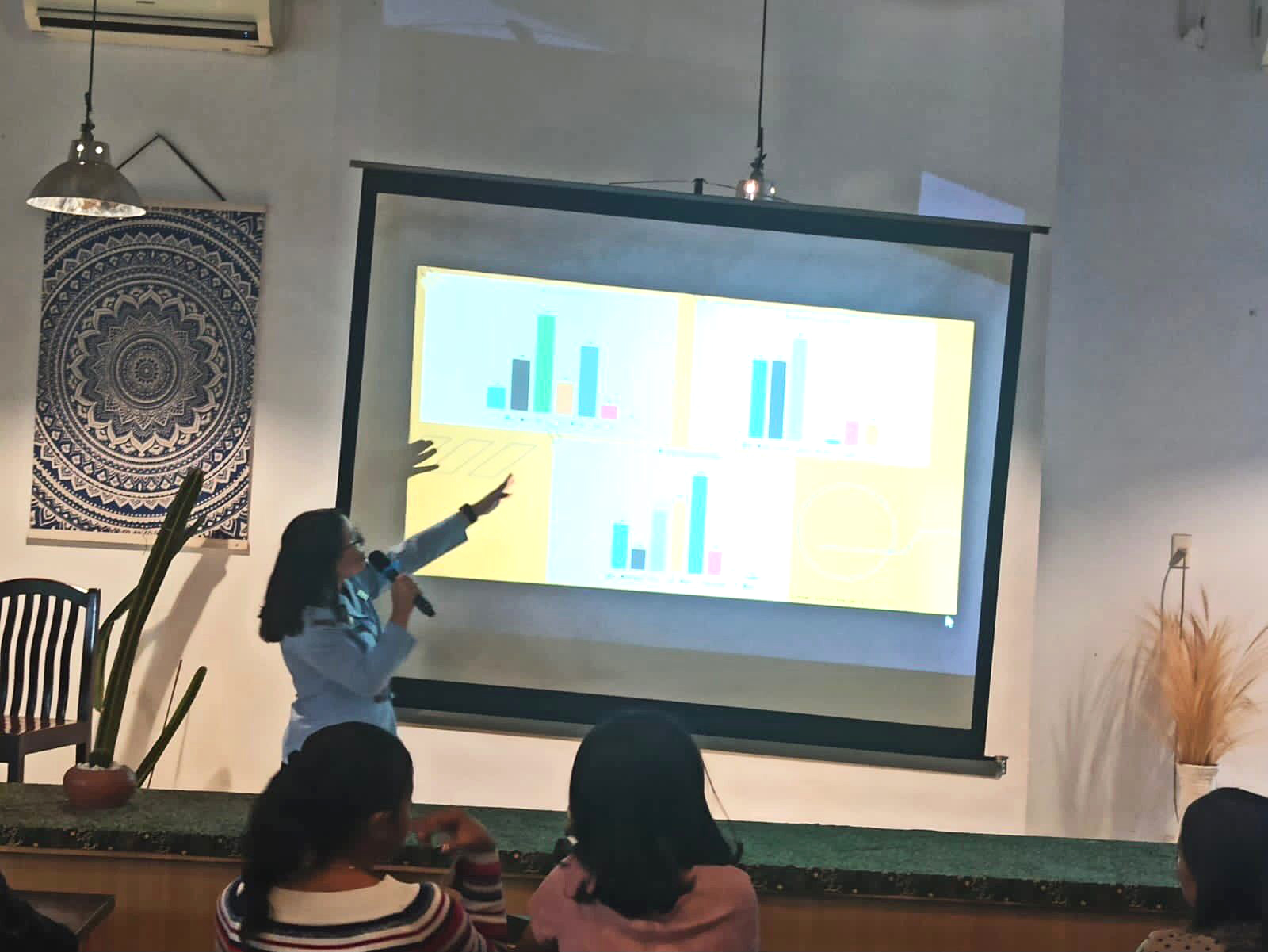 ZZZSuluhkan Tentang Kekerasan Berbasis Gender Online Sebagai Bentuk Peningkatan Kesadaran Hukum Generasi Milenial2