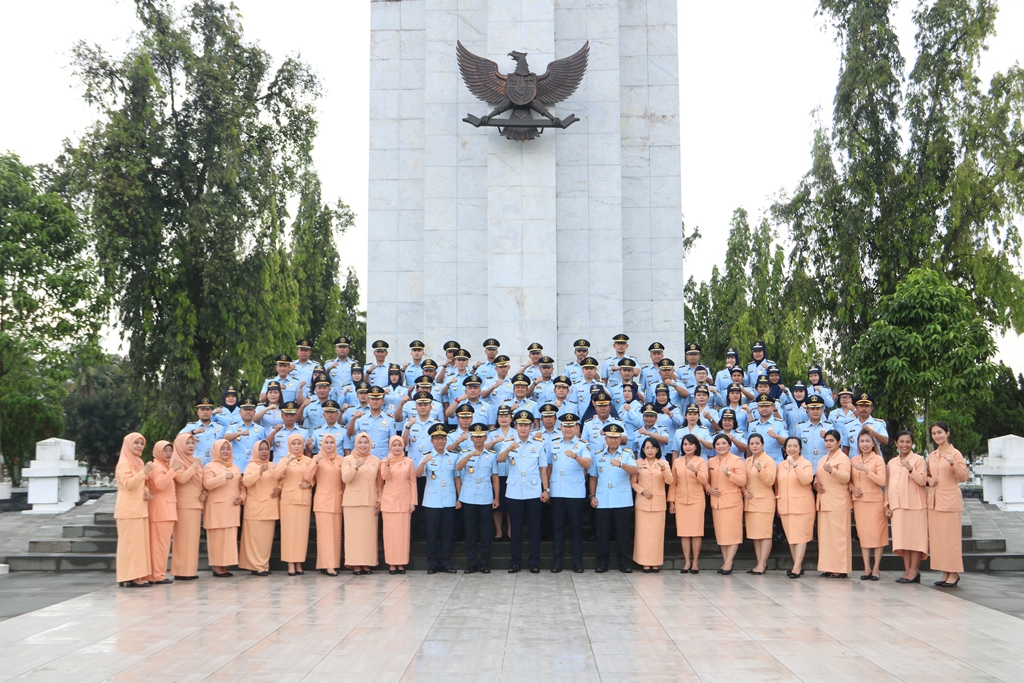 ZZZTabur Bunga di Makam Pahlawan Nasional Bukit Barisan11