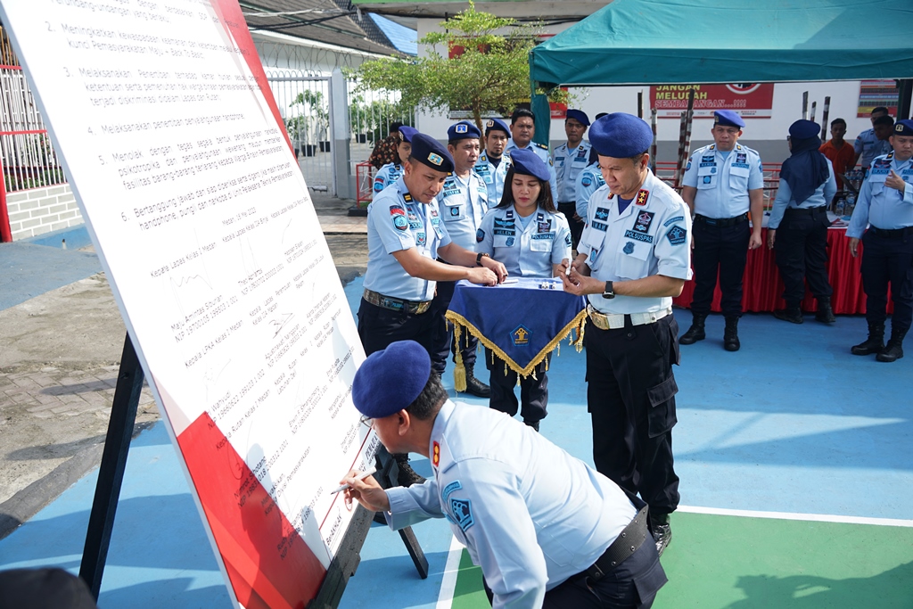 ZZZTegaskan Perang Terhadap Narkobaa6