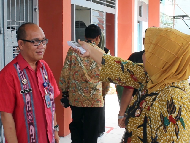 zCegah Coronavirus Kantor Wilayah Kementerian Hukum dan HAM Sumatera Utara Bekerja Sama Dengan Loving Hand Charity Adakan Sosialisasi Dan Pengobatan Gratis 10