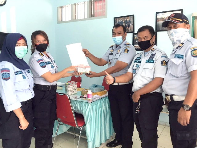 zLapas Binjai Bagikan Masker dan2 